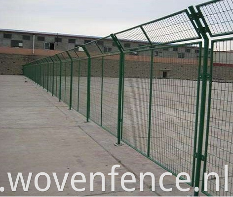 frame wire mesh fence